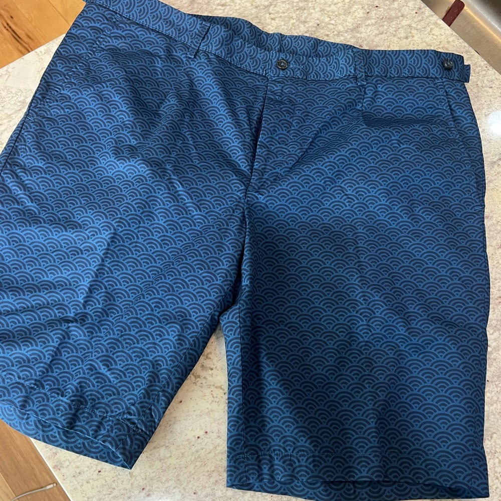 Murano Mens Blue Geometric Wave Print Chino Shorts 10.5 Inch Inseam Size 38